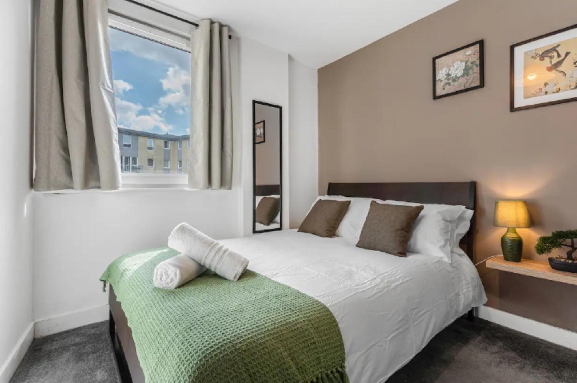 Oriental Suite 2 Bed 2 Bath Netflix And Free Parking, Games- Maihom Birmingham Buitenkant foto
