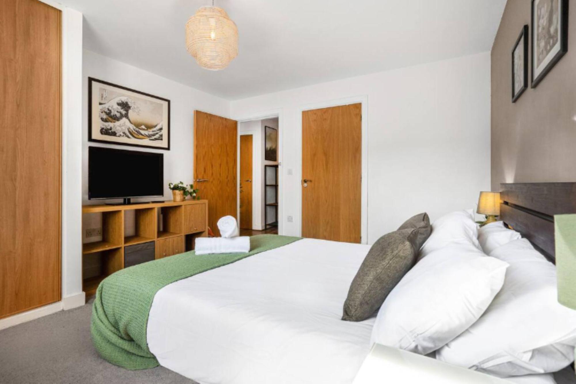 Oriental Suite 2 Bed 2 Bath Netflix And Free Parking, Games- Maihom Birmingham Buitenkant foto